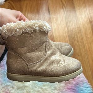 Cat and jack toddler girls, beige boots size 8
